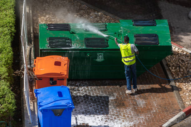 Why Choose Our Certified Pressure Washing Experts for Your Project Needs in Chuluota, FL?